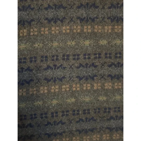 cozy grandpa 90s Vintage Gap 100% wool sweater vest - Picture 4 of 7